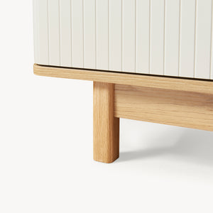 TV szekrény Ferrersp 2 ajtóval 140x40x45 cm tölgyfa hatású/homokszín [en.casa]