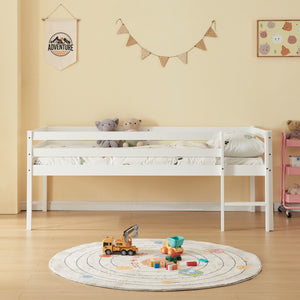 Magasított fenyő gyerekágy matraccal Siikalatva 90x200cm fehér [en.casa]