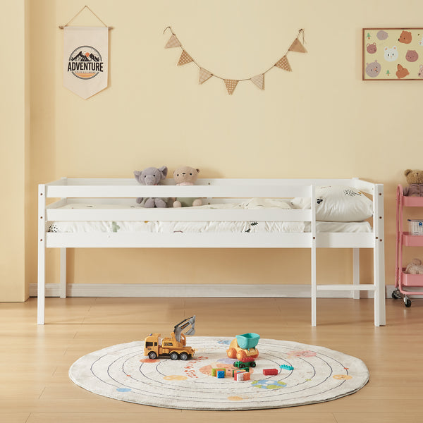 Magasított fenyő gyerekágy matraccal Siikalatva 90x200cm fehér [en.casa]