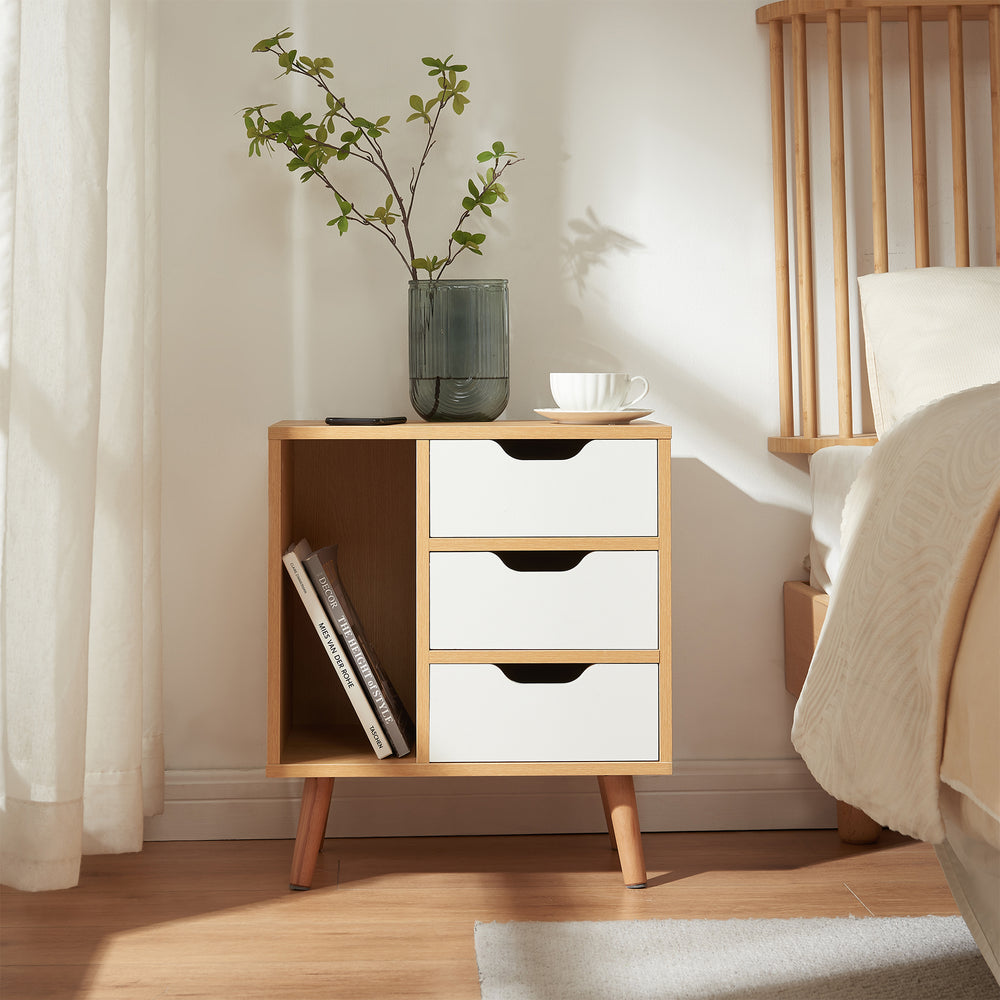 Éjjeliszekrény Bordkak 55x48x30 cm tölgyfa hatású/fehér [en.casa]