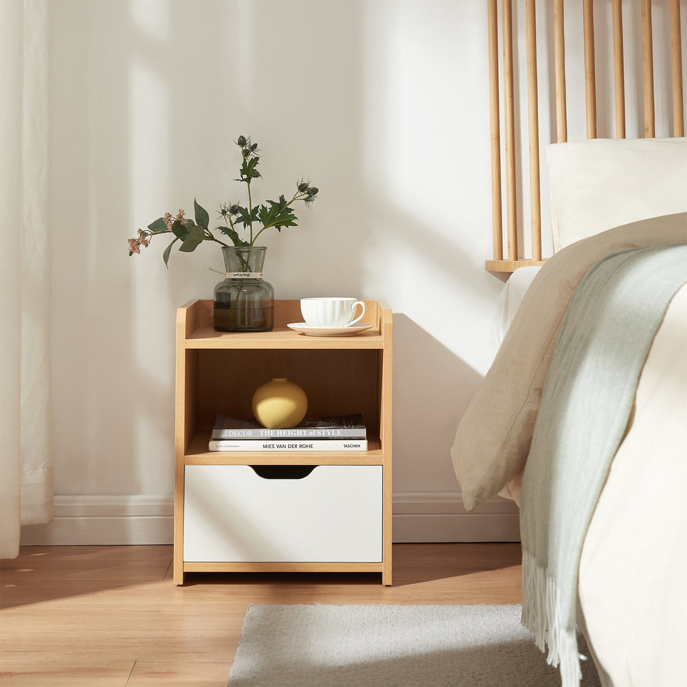 Éjjeliszekrény Bordkak 45x36x34 cm tölgyfa hatású/fehér [en.casa]