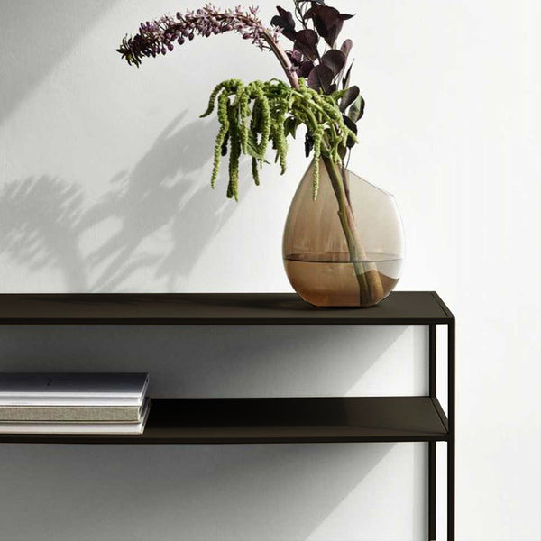 Konzolasztal egy polccal Kuhmo 85x80x30 cm fém fekete [en.casa] 