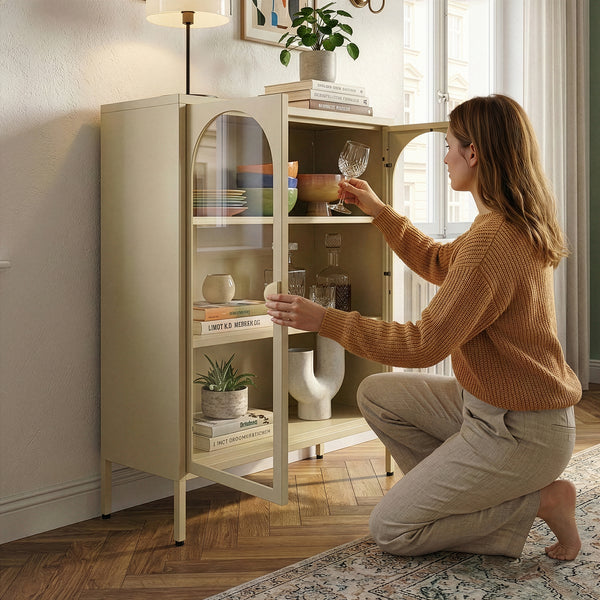 Vitrines szekrény Klippestad acél 95x80x35 cm teveszín [en.casa]