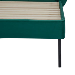 Kárpitozott ágy Porvoo matraccal [en.casa]