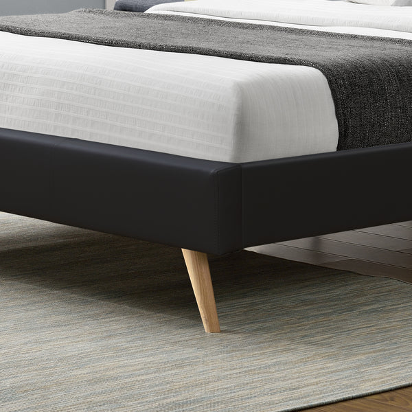 Franciaágy Funchal  kárpitozott design ágy különböző szín és méretben Corium® 