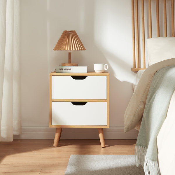 Éjjeliszekrény Bordkak tölgyfa hatású/fehér [en.casa]